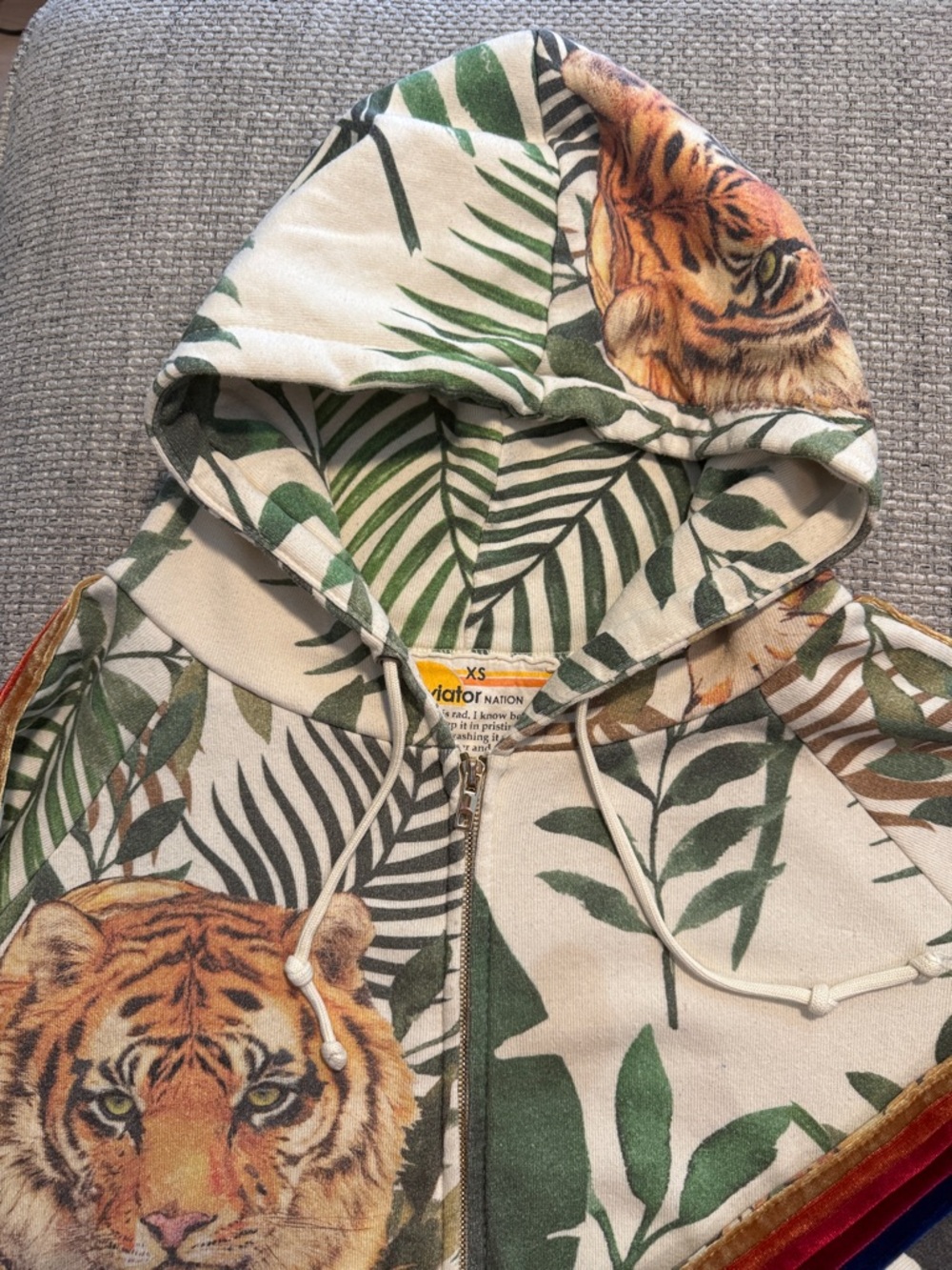 Aviator Nation Jungle Tiger Classic Vintage White Full Zip Hoodie Unisex XS - Picture 4 of 5